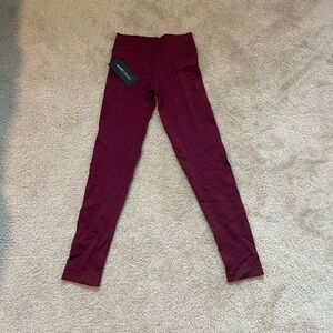 Marciano Burgundy Leggings Sleek Form-Fitting Design